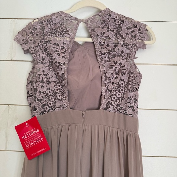 Little Mistress lace insert drape maxi dress in oyster - Picture 12 of 14